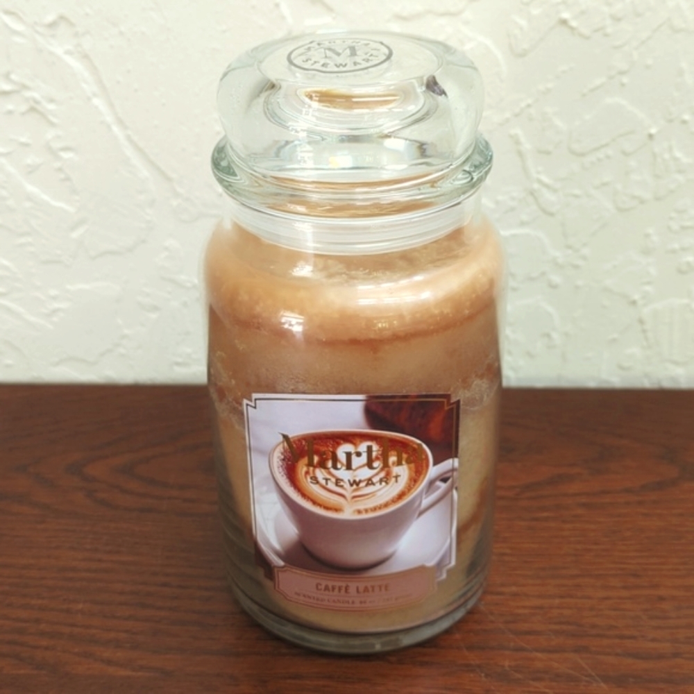 Martha Stewart Caffe Latte 26 Ounce Jar Two Wick Candle